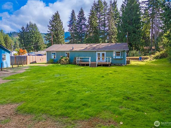 2nd image of 16416 Dogwood Lane