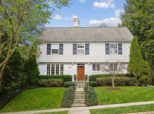 5011 Macomb St NW, Washington, DC 20016