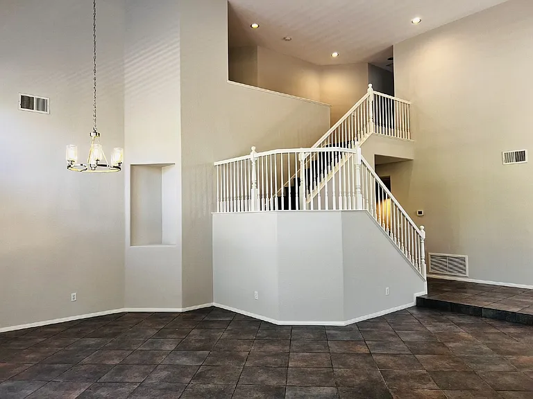 4984 Riding Ridge Rd — Photo 11