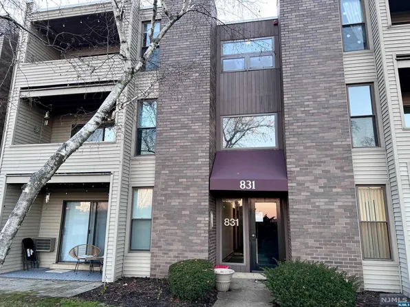 821-841 Main St #831B, Belleville, NJ 07109