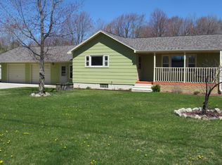 5214 18th Rd, Escanaba, MI 49829