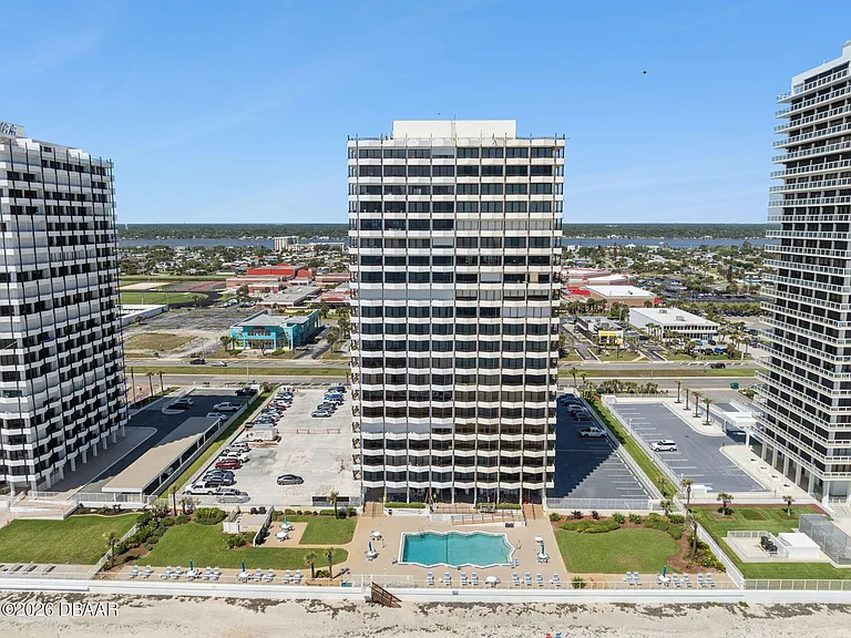2900 N Atlantic Ave #1106 — Photo 2