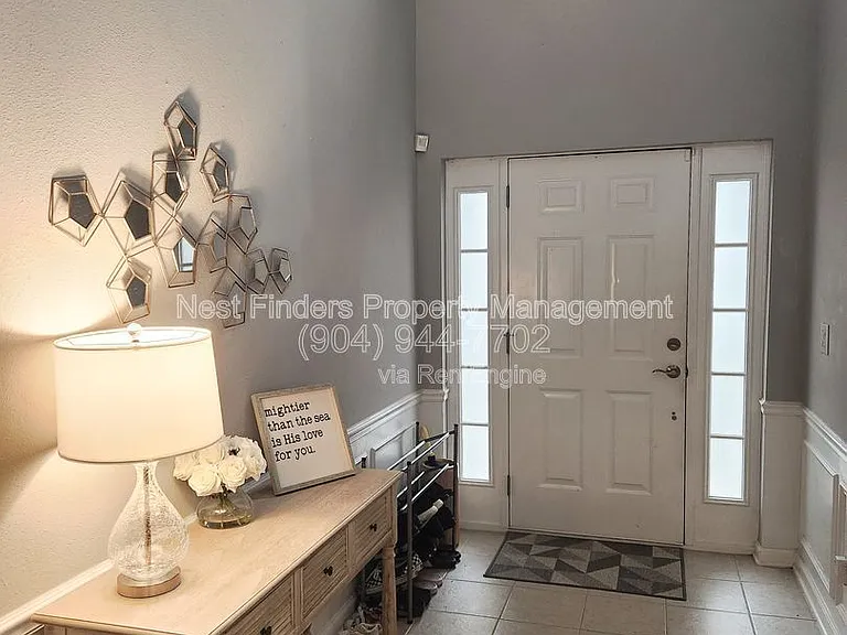 3857 Lionheart Dr — Photo 3