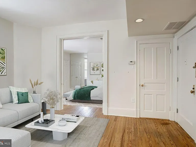 2153 California St NW #207 — Photo 11