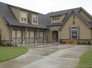 128 E 128th St, Jenks, OK 74037