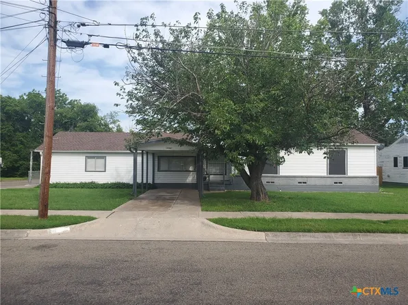 132 S Circle Dr, Belton, TX 76513