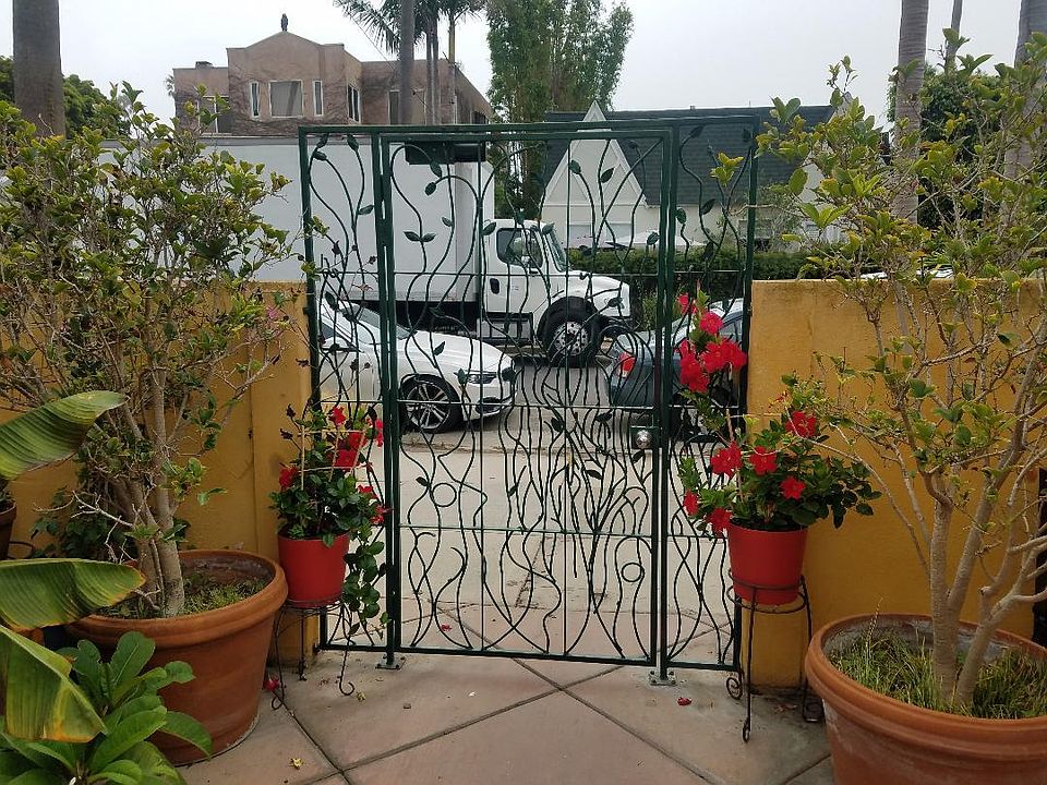 1st image of 609 Venezia Ave #B
