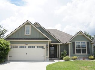 4215 Shadow Garden Dr, Hahira, GA 31632
