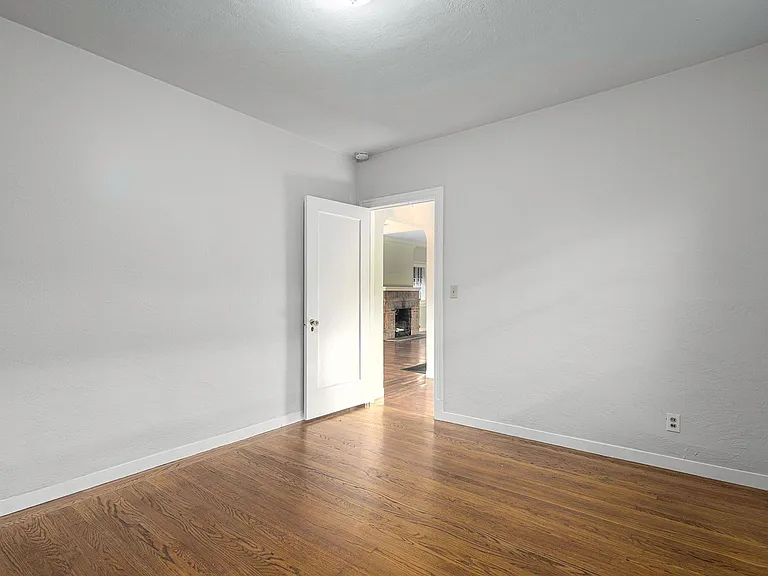 1118 High St — Photo 24