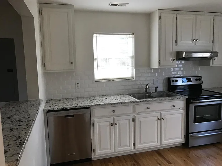 2859 Lake Powell Rd — Photo 8