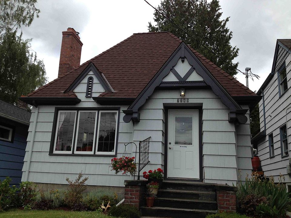 2nd image of 7749 19th Ave NE