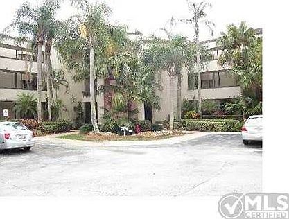2nd image of 7520 La Paz Blvd #202