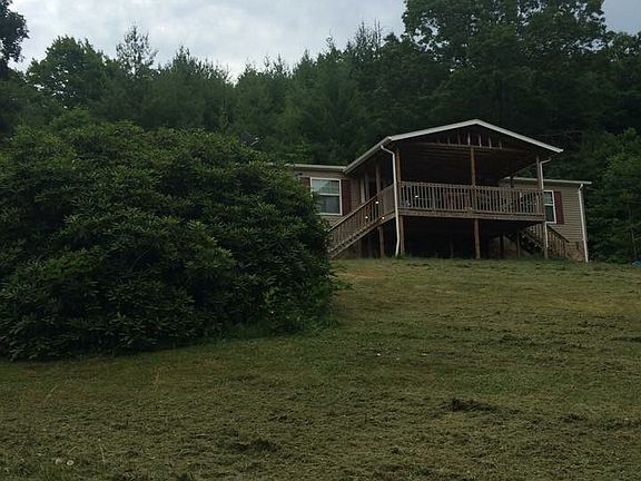 3rd image of 190 Rocky Top Ln
