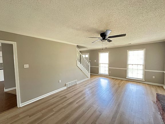 3rd image of 6515 Pine Cone Cv