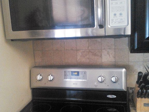 High end Stove & Microwave