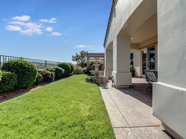 5035 Tesoro Way — Photo 56