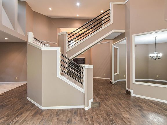 5th image of 1113 Shady Oaks Cir