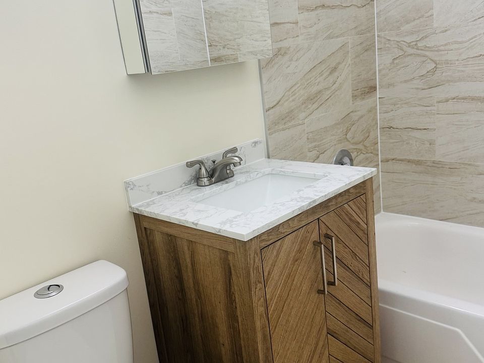 1st image of 8970 N Parkside Ave APT 105