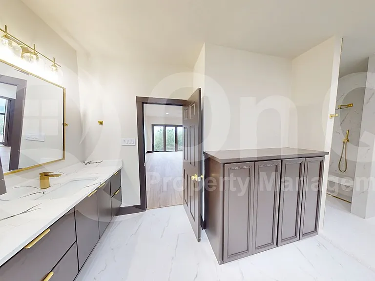 112 Paragon Ct — Photo 18