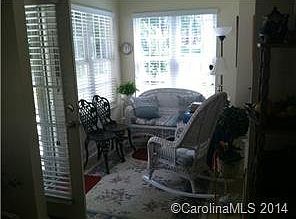 4th image of 2250 Winterlake Dr