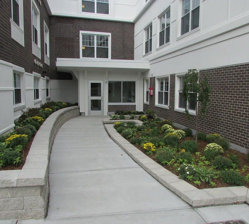 1st image of 40 Pearl St Ste 6