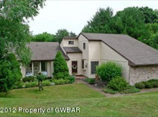 100 Blueberry Hill Rd, Shavertown, PA 18708