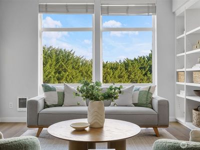 3221 SW Avalon Way #207, Seattle, WA, 98126