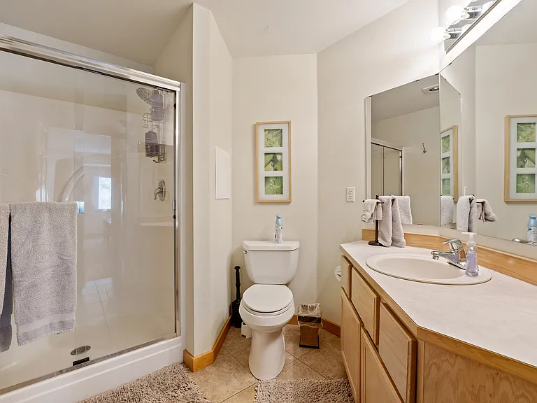 808 W Manson Rd #C303 — Photo 12