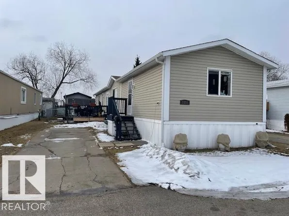 1153 Lake Vista Dr, Sherwood Park, AB T8H