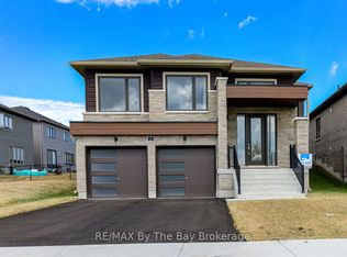 67 Sun Valley Ave, Wasaga Beach, ON L9Z 0N7