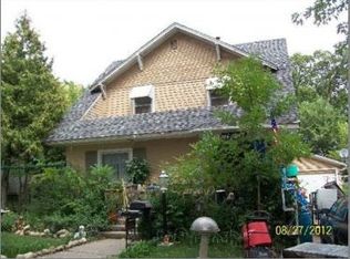 140 W 3rd St, Nelson, NE 68961