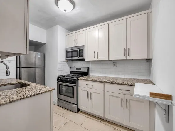 139-15 83rd Avenue image 13 of 21