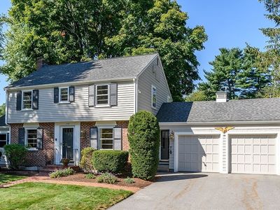 115 Parker Rd, Wellesley, MA, 02482
