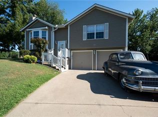 3311 NE 82nd Ter, Kansas City, MO 64119