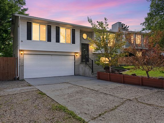 2nd image of 5569 W Tiger Lily Ct S
