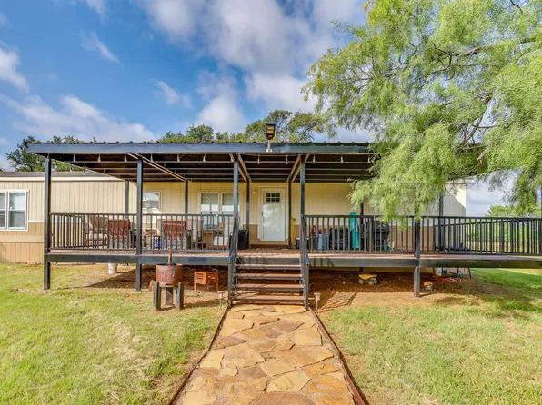 538 Fm 52, Graford, TX 76449