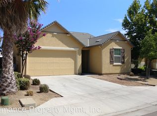 1417 Apple St, Madera, CA 93638