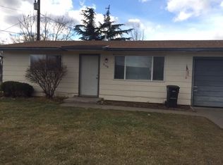 814 S 48th Ave #B, Yakima, WA
