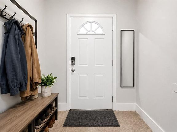 3rd image of 1359 W 40th St