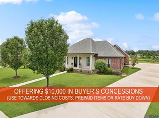 11177 Toria Ln, Saint Amant, LA 70774