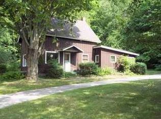 8567 Narrow Gauge Rd, Beulah, MI 49617