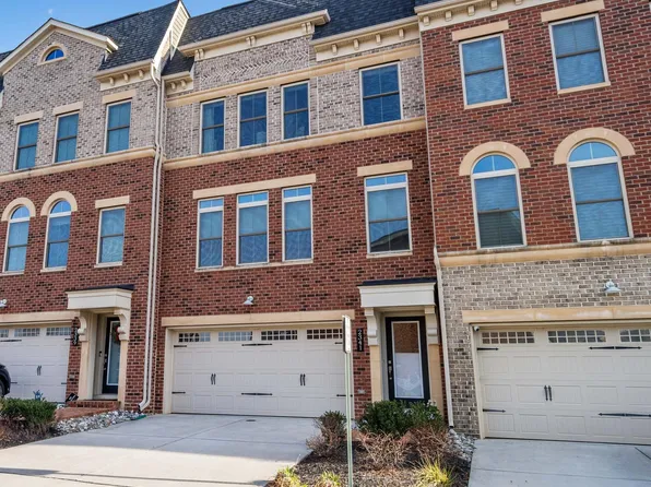 2341 Chadlington Rd, Falls Church, VA 22043