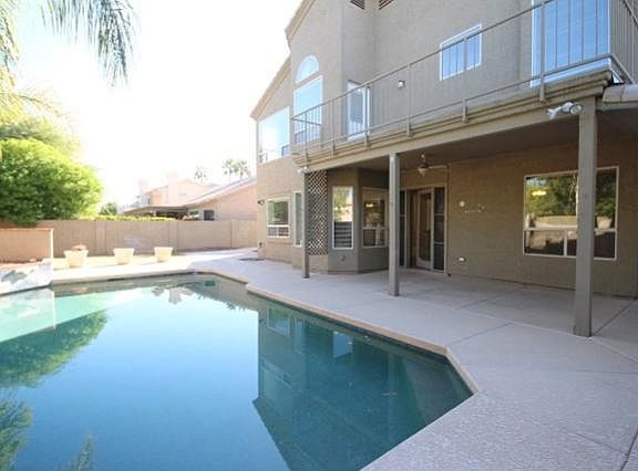 Pool & covered patio