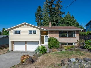 2203 Burley Dr, Everett, WA 98208