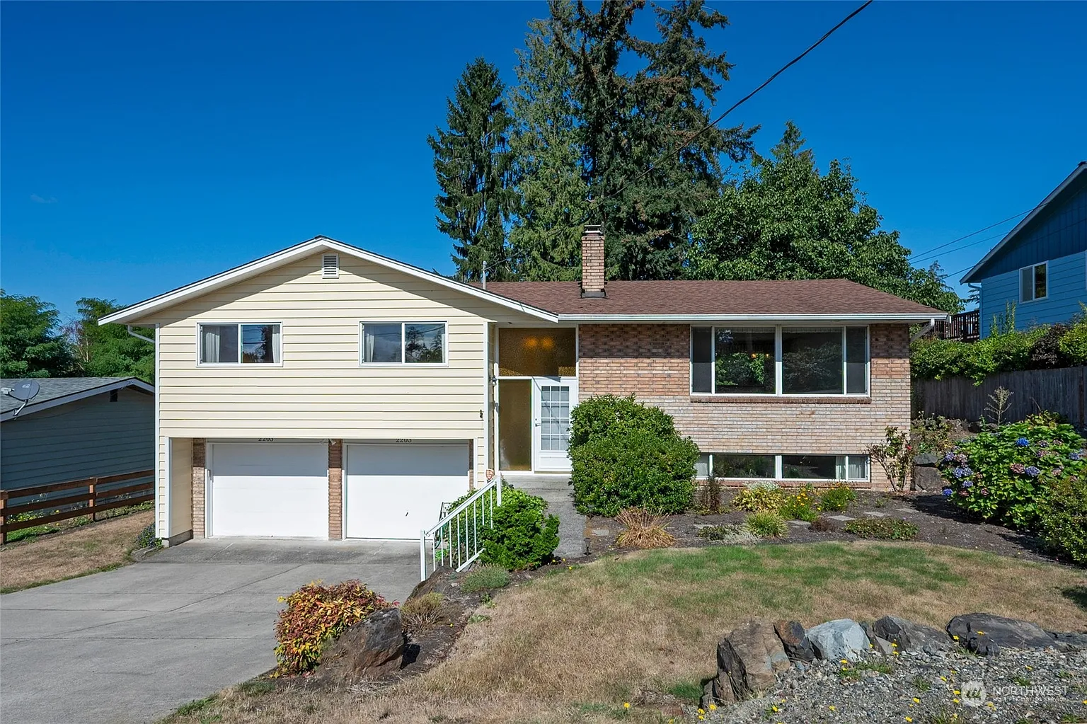 2203 Burley Drive photo 1