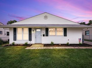 184 E Alcott Rd, Columbus, OH 43207