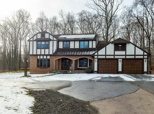 437 Mount Sanford Rd, Cheshire, CT 06410