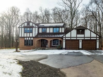 437 Mount Sanford Rd, Cheshire, CT, 06410