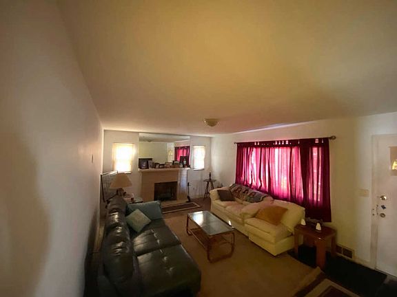 2nd image of 1693 Oakland Park Ave
