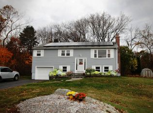 42 Heritage Rd, Sutton, MA 01590
